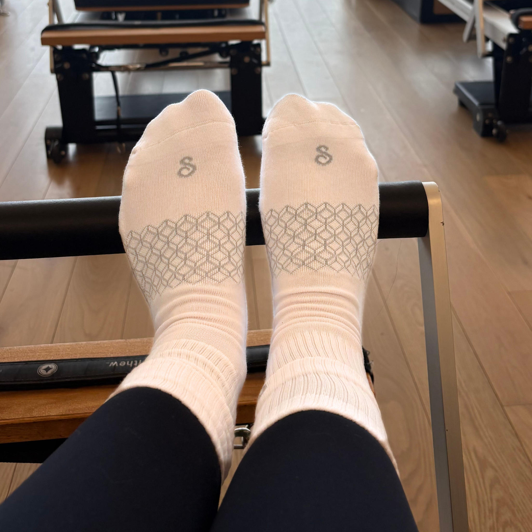 grip socks (crew / mid-calf) - organic combed cotton