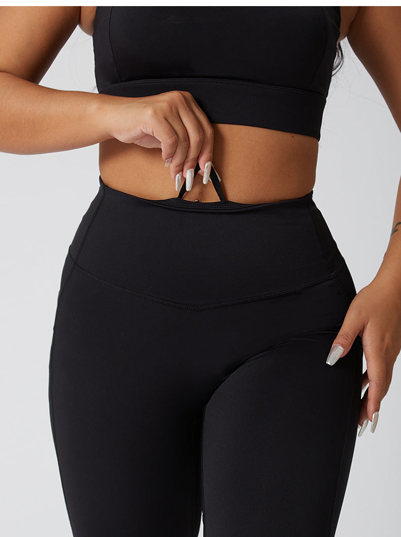 Tight-Fitting Yoga Set for Women – 2-Piece Seamless Gym Sportswear